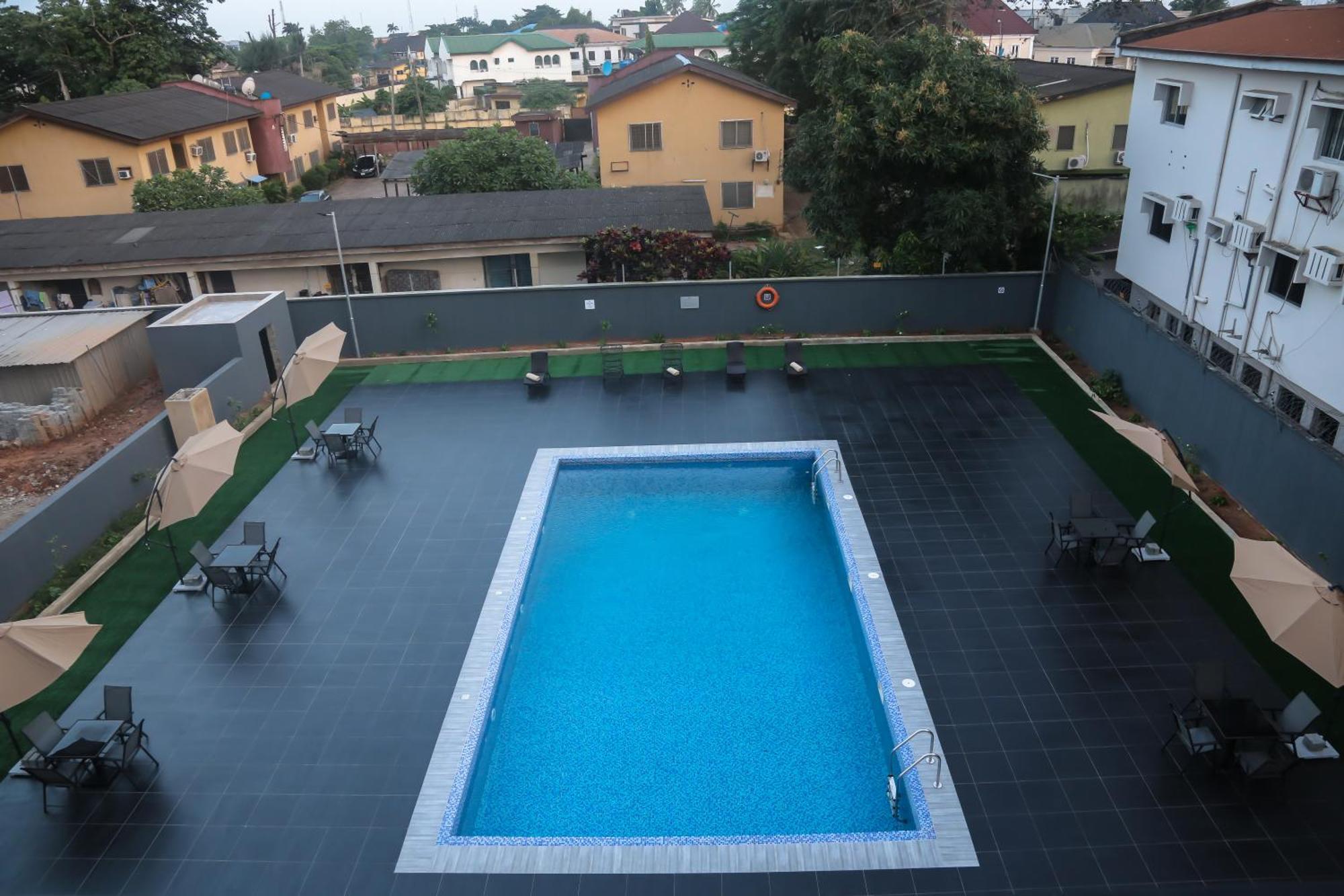 Bon Hotel Ikeja Residence ภายนอก รูปภาพ